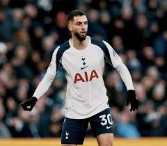 守不住！巴萨过去16场比赛有15场比赛球门失守，仅1场零封